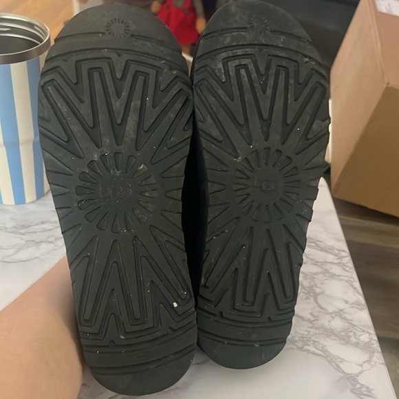 UGG  Black Quilted Slippers - Picture 7 of 11